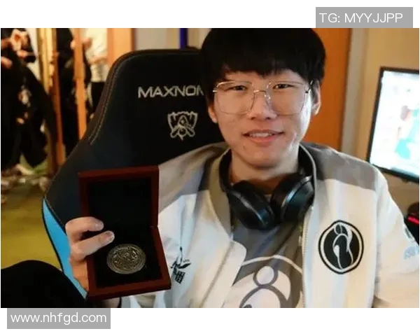 深度对话：王娜如何在英雄联盟中找到自我与成长的旅程