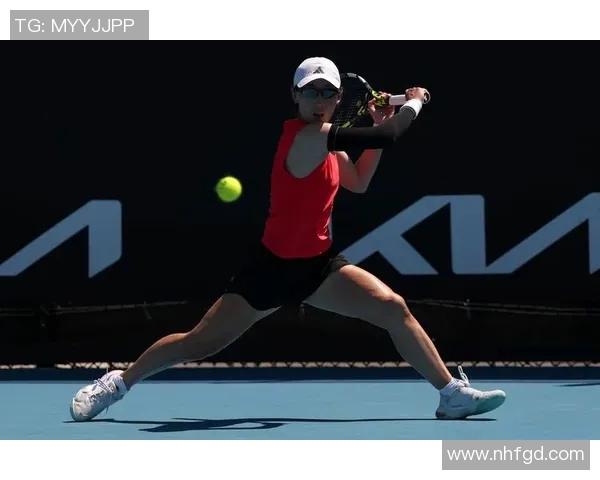 深圳网球队耐力训练揭秘：网球巨献背后的坚持与拼搏