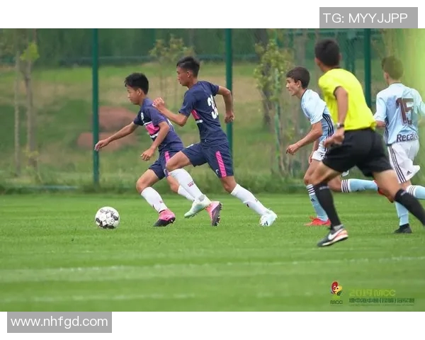 赛后复盘：北京与武汉足球队速度较量的精彩瞬间与战术分析