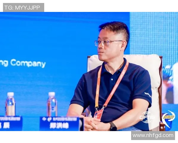 黄娜专访：从初学者到飞盘高手的成长与挑战之路