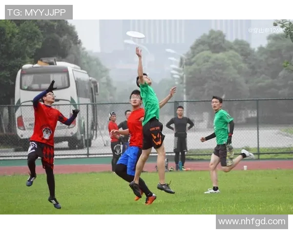 周丽专访：从初学者到飞盘高手的心路历程与成长故事