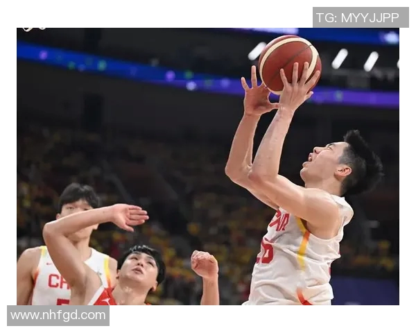 武汉篮球队的耐力挑战与训练探索聚焦篮球运动的持久战斗力