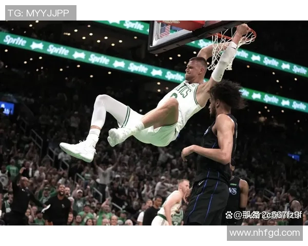 小牛与凯尔特人精彩对决回放分析及赛后精彩瞬间回顾