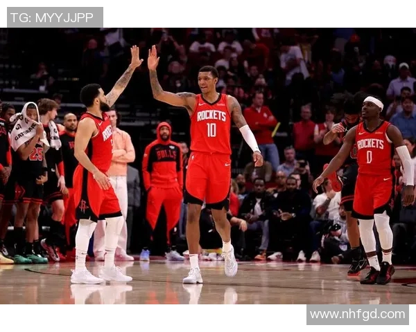 2018年火箭队对阵太阳队精彩直播回顾与赛后分析