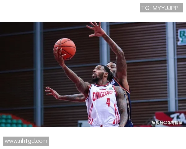 新疆队与重庆力帆的激烈对抗赛精彩回顾与分析 新疆队与重庆力帆的激烈对抗赛精彩回顾与分析