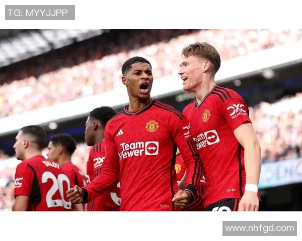 曼联与大阪钢巴激战在即球迷期待精彩对决与精彩瞬间 曼联与大阪钢巴激战在即球迷期待精彩对决与精彩瞬间